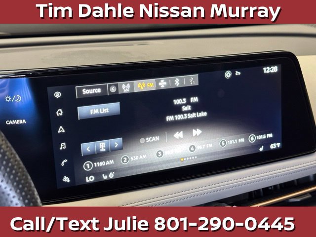 Used 2024 Nissan Ariya AWD image 10