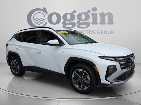Used 2025 Hyundai Tucson SEL FWD image 7
