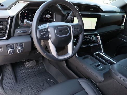 Certified 2025 GMC Sierra 2500 Denali w/ Denali Reserve Package image 11