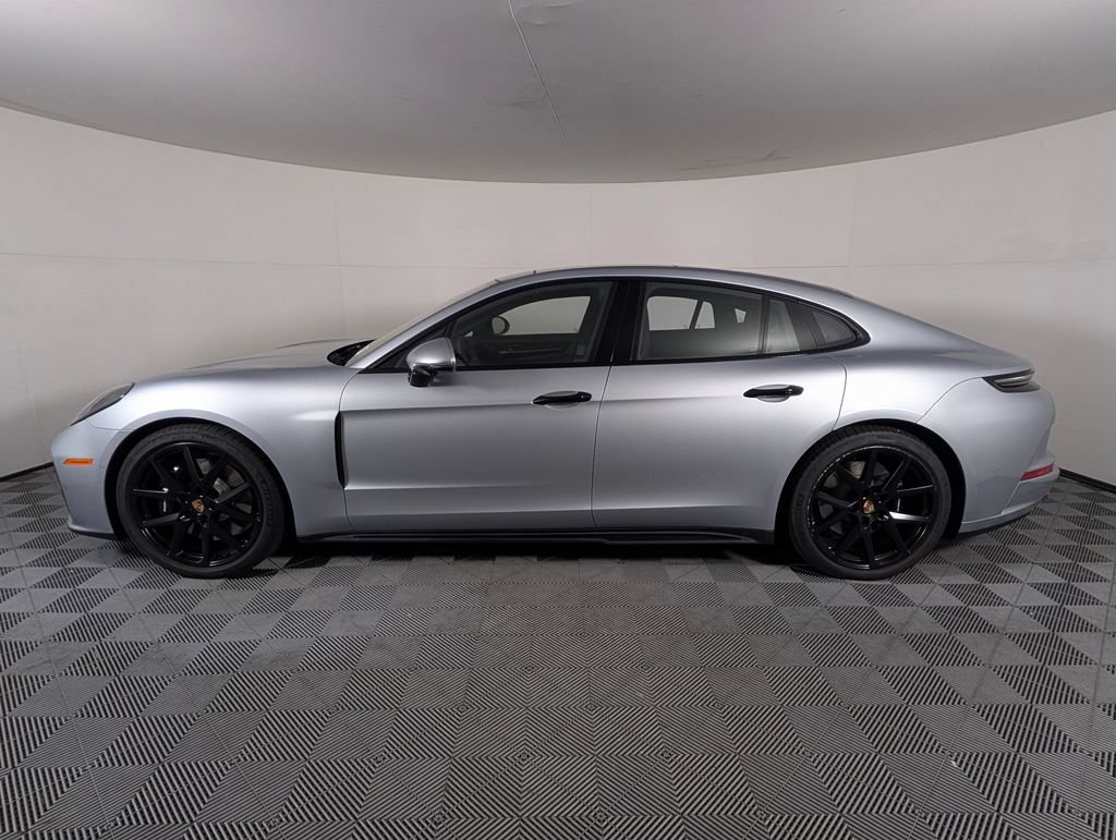 Certified 2026 Porsche Panamera GTS AWD/4WD image 2