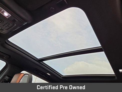 Certified 2024 GMC Yukon XL Denali Ultimate AWD/4WD image 24