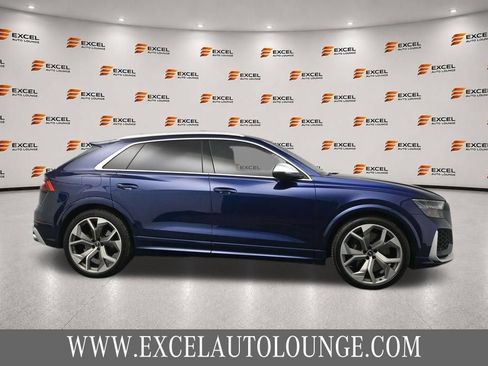 Used 2022 Audi RS Q8 w/ Luxury Package AWD/4WD image 5