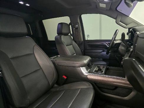 Used 2024 Chevrolet Silverado 2500 LTZ w/ LTZ Plus Package AWD/4WD image 19