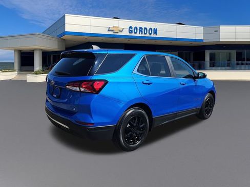 Used 2024 Chevrolet Equinox LT FWD image 5