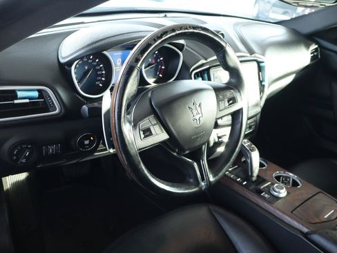 Used 2019 Maserati Ghibli S Q4 AWD/4WD image 15