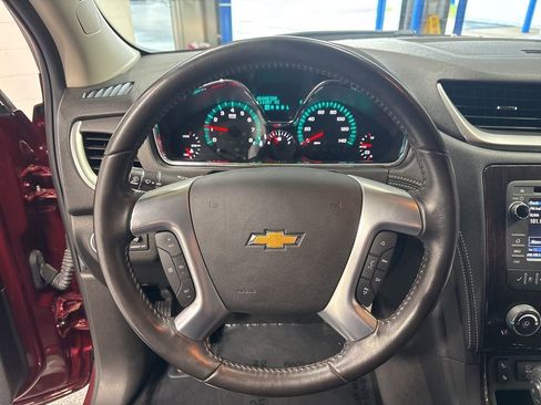 Used 2016 Chevrolet Traverse LT w/ Style and Technology Package FWD image 12