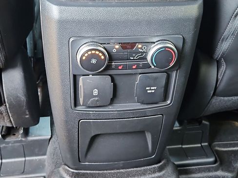 Used 2023 Ford Explorer Platinum w/ Technology Package AWD/4WD image 24