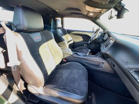Used 2020 Dodge Challenger R/T Scat Pack RWD image 24