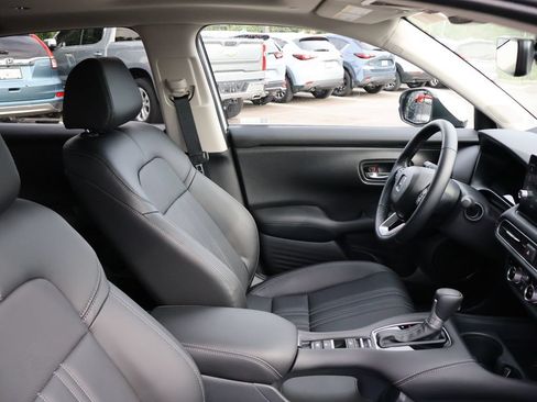 Certified 2026 Honda HR-V EX-L image 8