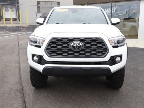Used 2023 Toyota Tacoma TRD Off-Road image 10