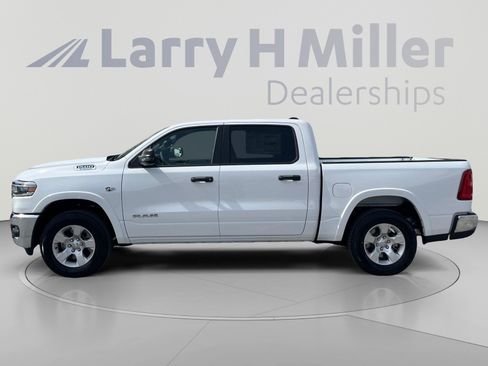 New 2026 RAM 1500 Big Horn AWD/4WD image 2
