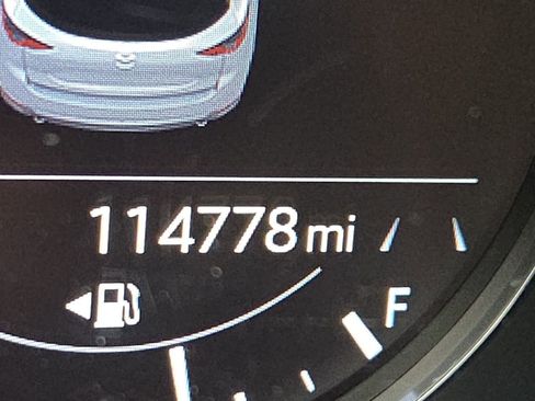 Used 2018 MAZDA CX-5 Touring w/ Preferred Equipment Package image 9