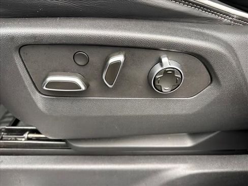 Certified 2023 GMC Sierra 1500 AT4X image 20