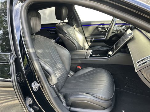Certified 2023 Mercedes-Benz S 580 4MATIC Sedan w/ AMG Line image 48