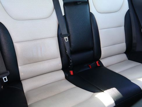 Used 2022 Hyundai Ioniq SE image 15