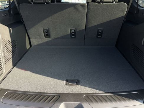 New 2026 GMC Yukon XL Elevation image 26