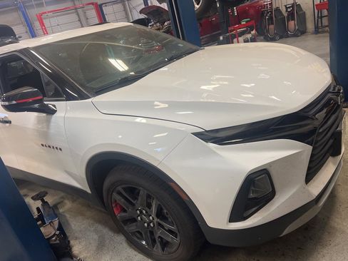 Used 2022 Chevrolet Blazer LT w/ Redline Edition image 7