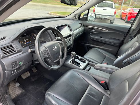 Used 2019 Honda Ridgeline RTL-T image 8