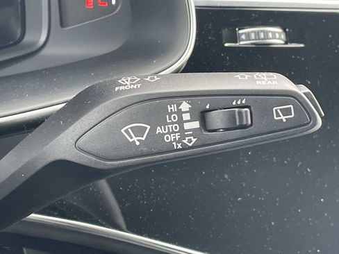 New 2026 Audi Q8 Premium Plus image 26