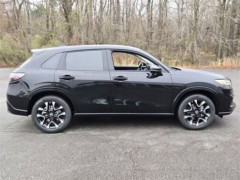 New 2026 Honda HR-V EX-L image 2