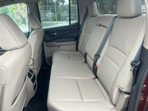 Used 2017 Honda Ridgeline RTL image 18