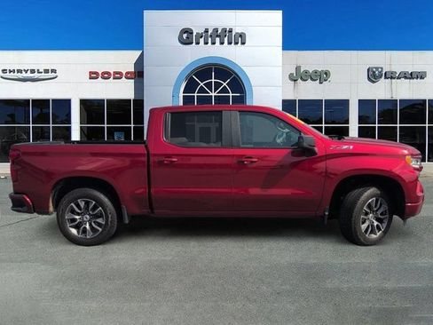 Used 2024 Chevrolet Silverado 1500 RST AWD/4WD image 3
