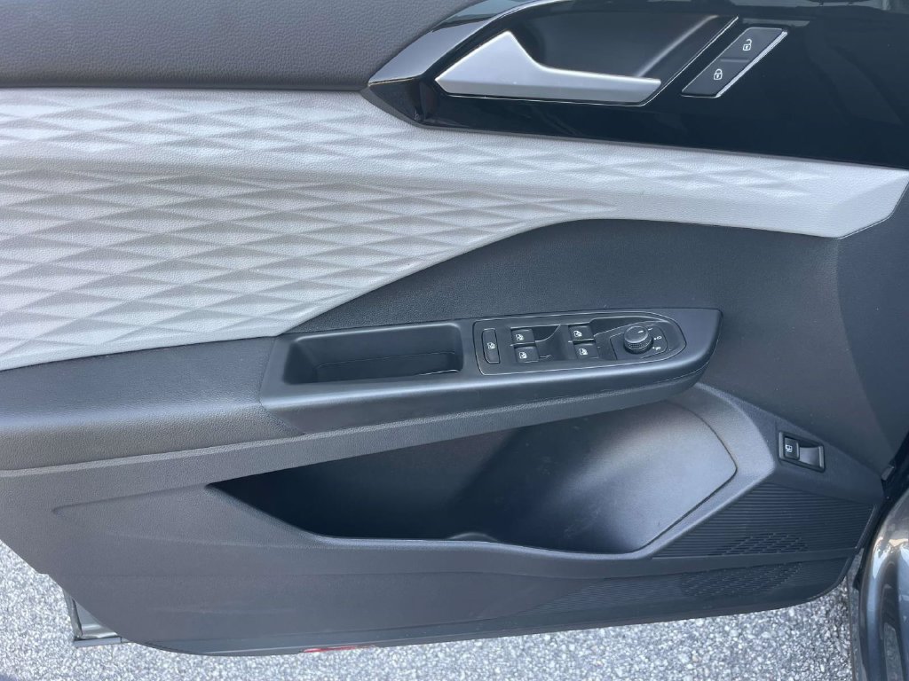 Certified 2023 Volkswagen Taos S w/ Driver Assistance Package FWD image 19