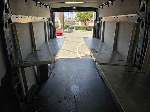 Used 2021 RAM ProMaster 3500 FWD image 12
