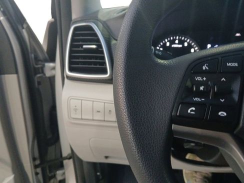 Used 2020 Hyundai Tucson SE w/ Cargo Package image 24