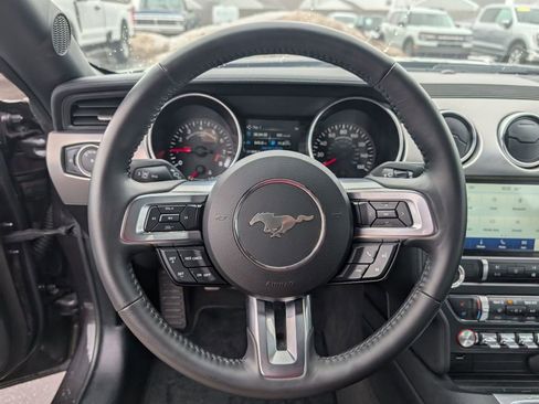 Used 2022 Ford Mustang GT Premium image 26