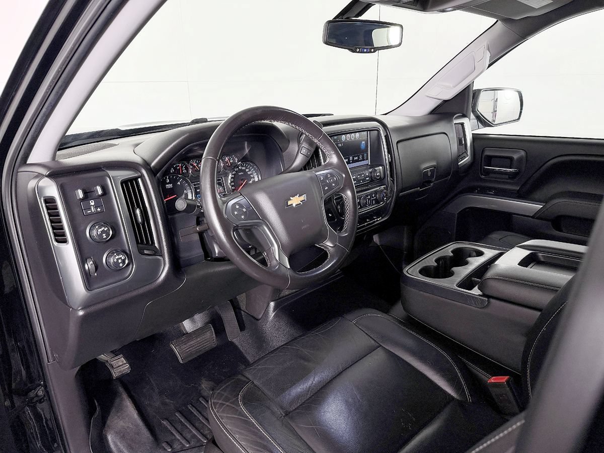 Used 2017 Chevrolet Silverado 1500 LT w/ All Star Edition AWD/4WD image 34