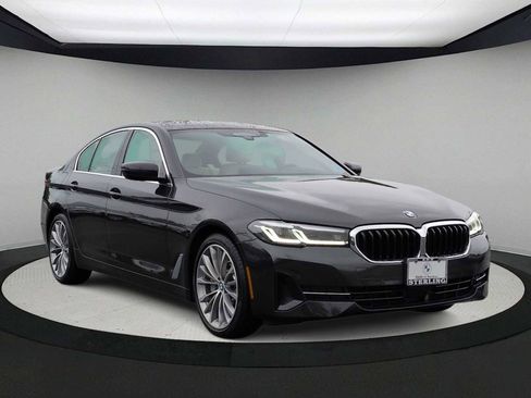 Certified 2023 BMW 530i xDrive w/ Premium Package AWD/4WD image 2