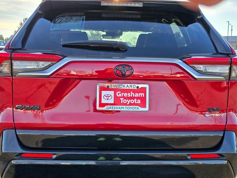Certified 2025 Toyota RAV4 XSE image 14