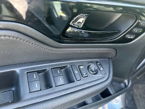 Used 2023 Honda Odyssey Touring image 14