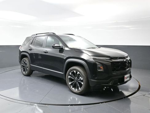 New 2026 Chevrolet Equinox RS image 3