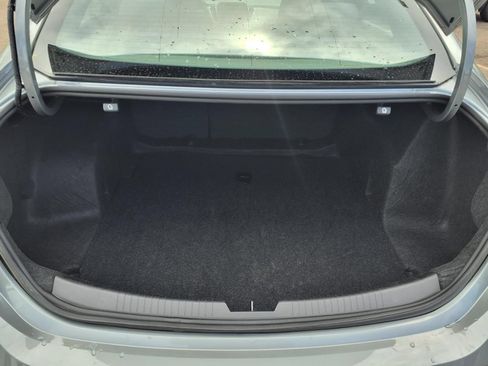 Used 2025 Chevrolet Malibu LT FWD image 10