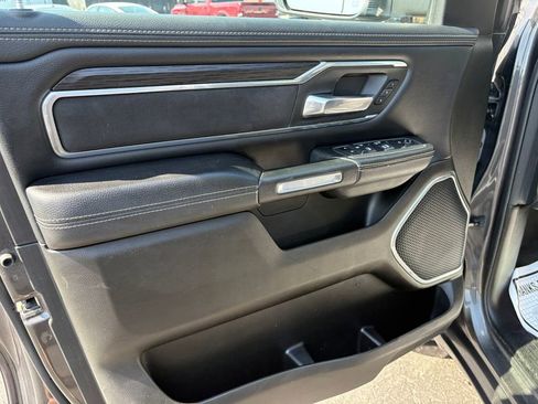 Used 2024 RAM 1500 Laramie AWD/4WD image 14