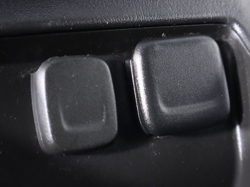 Used 2019 Chevrolet Suburban LT AWD/4WD image 24