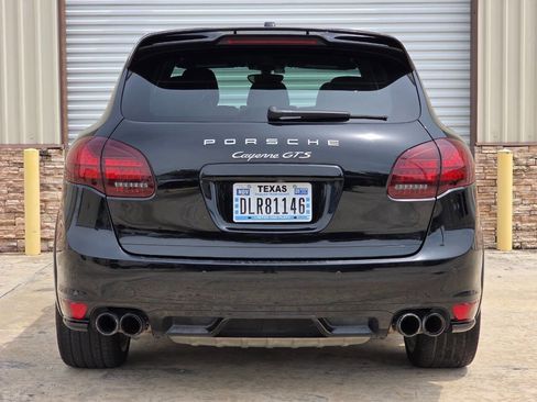 Used 2014 Porsche Cayenne GTS AWD/4WD image 4