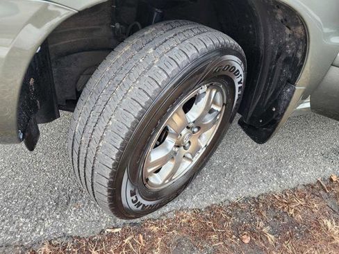 Used 2007 Toyota Highlander 4WD V6 image 9