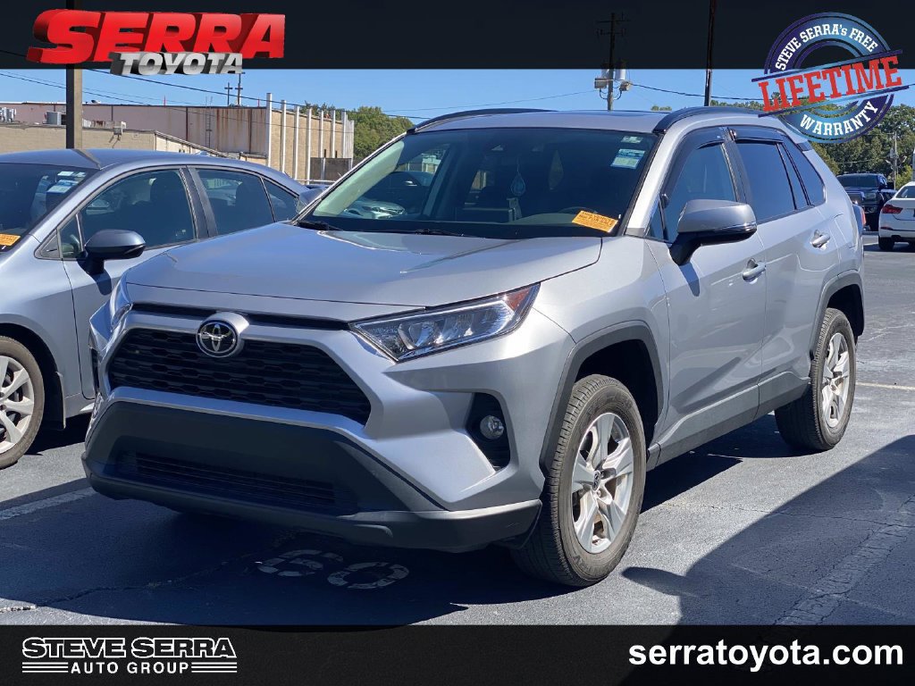 Certified 2021 Toyota RAV4 XLE w/ Convenience Package FWD image 1