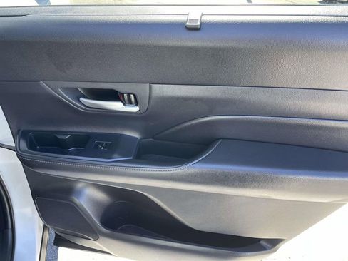 Used 2025 Toyota Grand Highlander AWD image 45