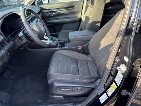 Certified 2023 Honda CR-V Sport image 8