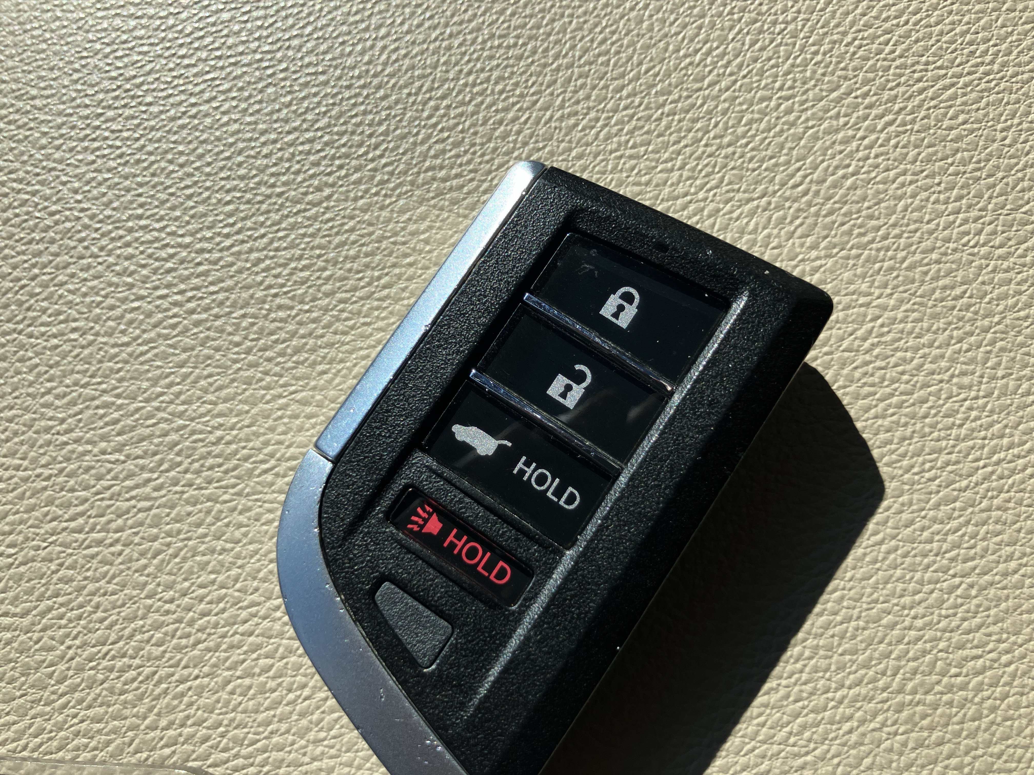 Used 2025 Acura MDX FWD image 41