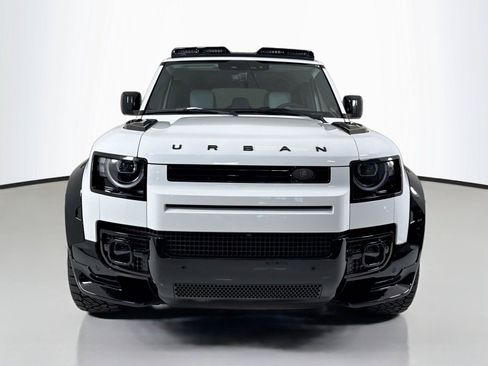 Used 2026 Land Rover Defender 110 X-Dynamic SE AWD/4WD image 11