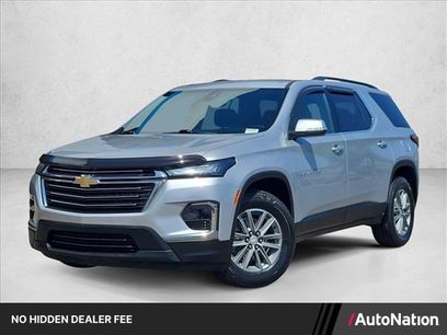 Used 2022 Chevrolet Traverse LT