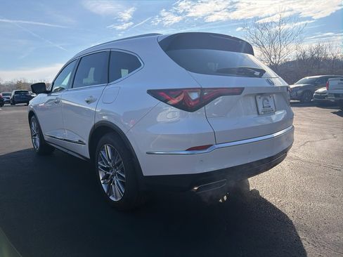 Certified 2023 Acura MDX SH-AWD w/ Advance Package image 3