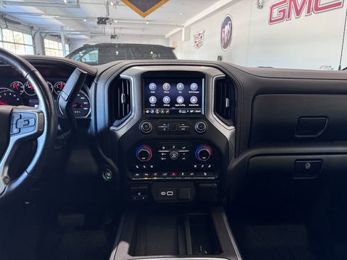 Used 2021 Chevrolet Silverado 1500 LTZ w/ LTZ Premium Package AWD/4WD image 17