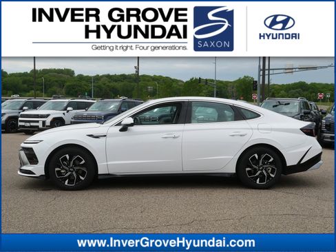 Certified 2025 Hyundai Sonata SEL AWD/4WD image 1