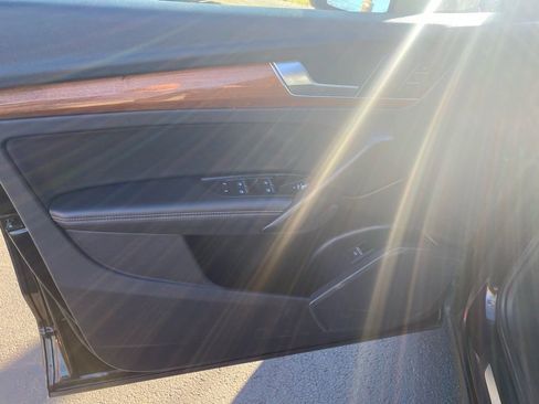 Used 2021 Audi Q5 2.0T Premium Plus image 8